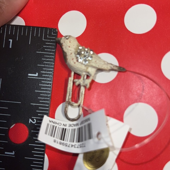 New Manual Woodworkers and Weavers Rustic Antique White Bird Magnet Paperclip - Picture 6 of 7